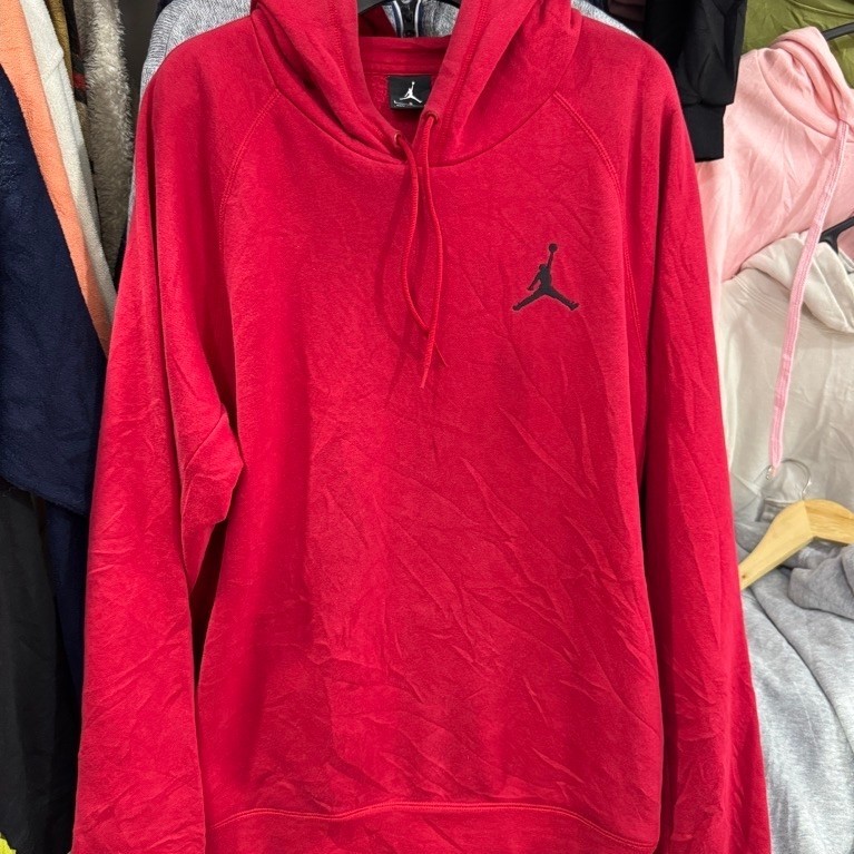 Hoodie Air Jordan Merah