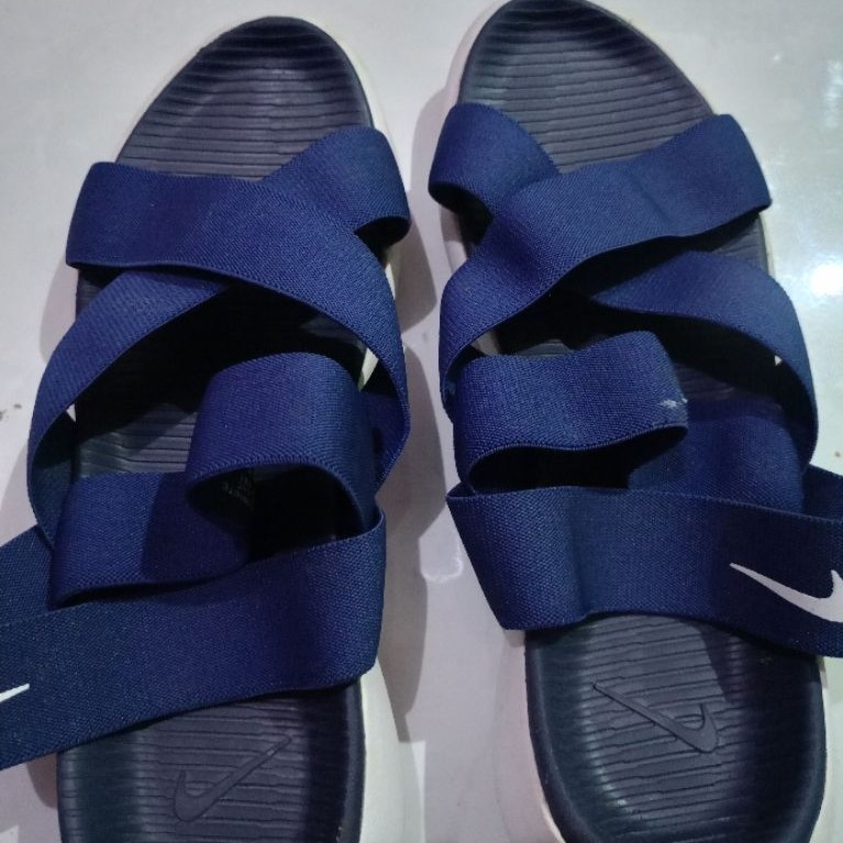 Second - Nike Roshe One Sandal (women)