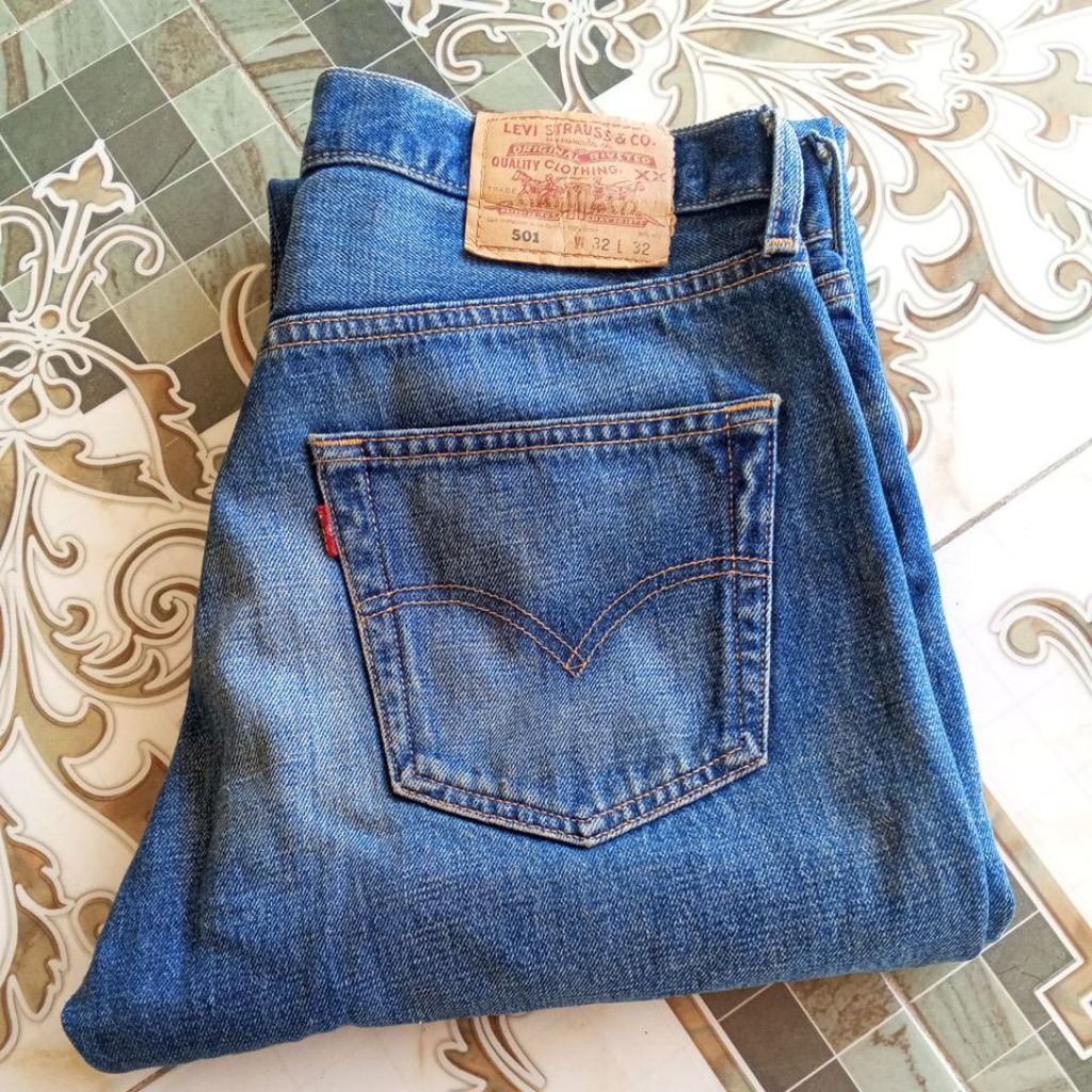 Celana Jeans Denim Second Bekas Branded Pl Levis 501 Size 32 Riped