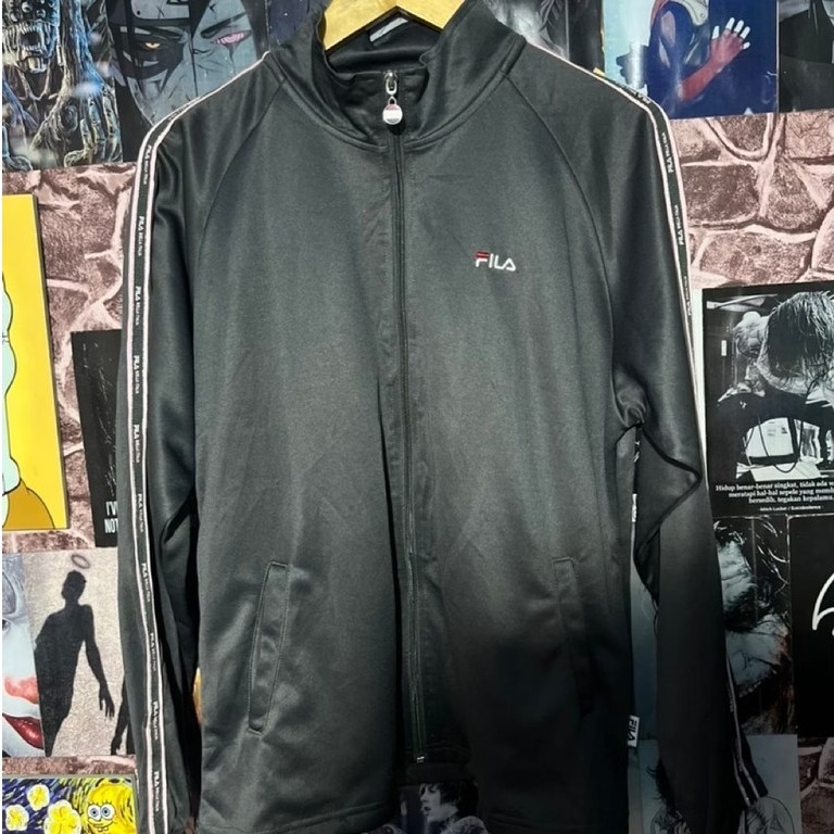 tracktop FILA tapped