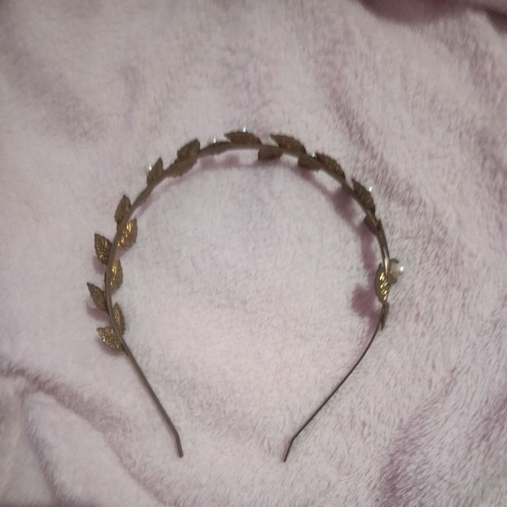 [PRELOVED] BANDO DAUN EMAS