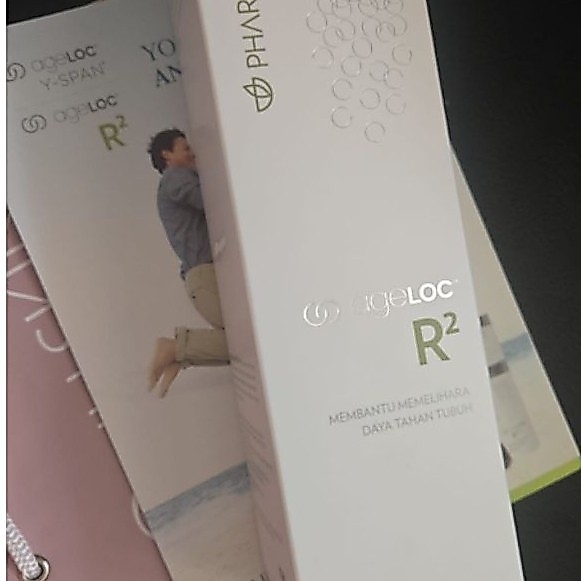R2 VITAMIN R2 DAY NIGHT ANTI-AGING ED 2027