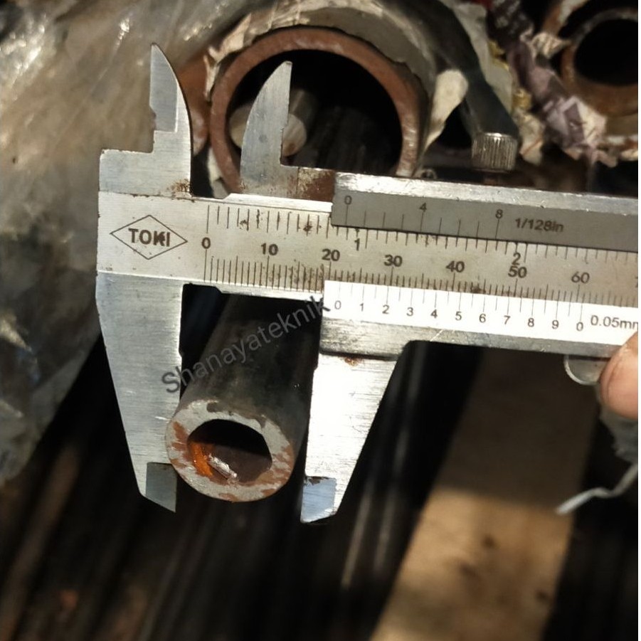Pipa Besi 3/8 9,5mm Tebal 0,8mm Panjang 1 Meter