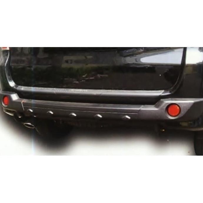 TERLARIS Tanduk pengaman belakang mobil Avanza / Xenia lama 2004 - 2011 komplit