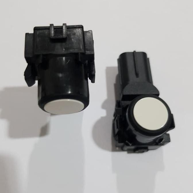 Sensor Parkir Sensor Mundur Calya Sigra Agya Ayla Putih ASLI Toyota