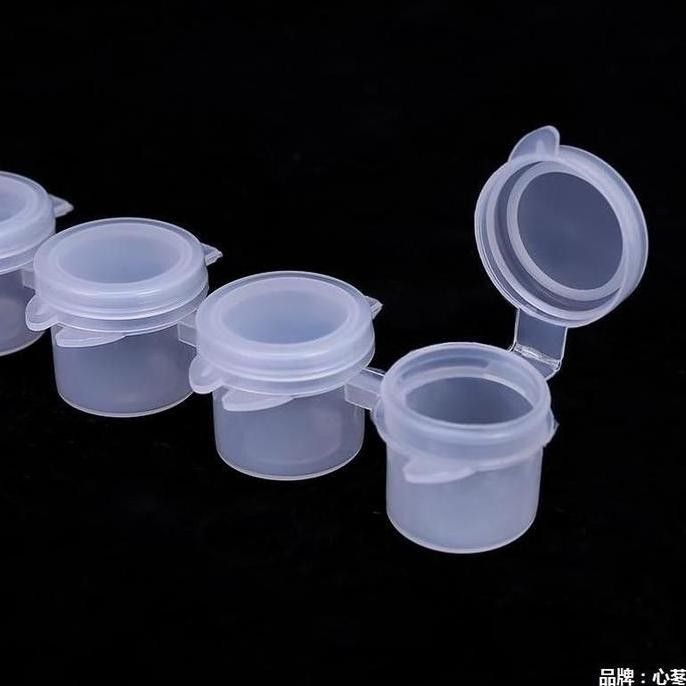 

paint cup 3ml ( 1strip 6 cup ) Pot Cat Plastik Pot Cat 3ml Pot Cat Akrilik Pot Cat Renteng Pot Cat Air Pot Cat Lukis Pot Cat Kecil Pot Paint By Number Cat Acrylic