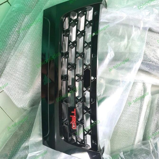 Grill TRD Depan Fortuner srz/vrz/trd Original