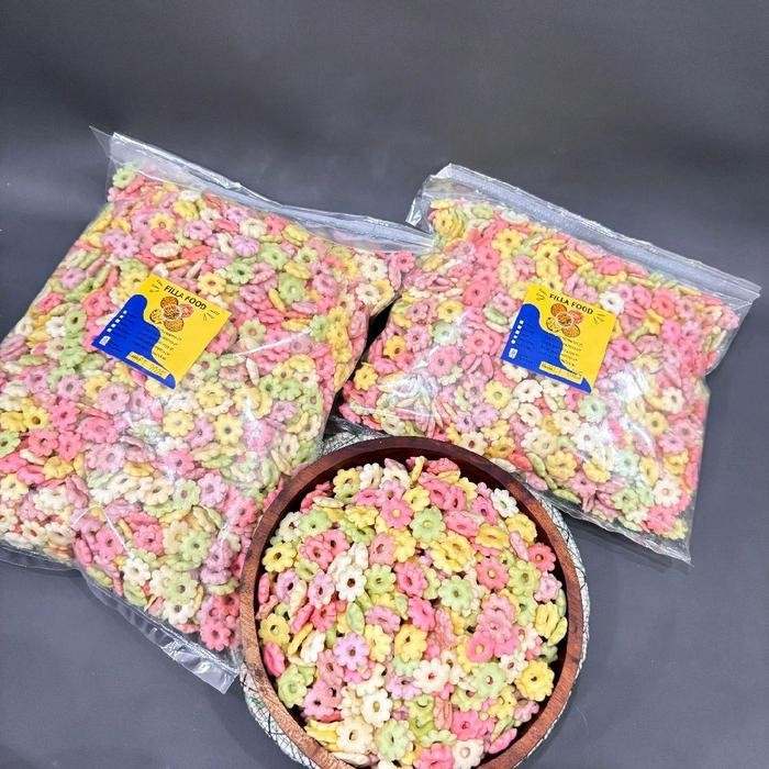 

LS Pilus bunga sakura Trio gurih asin manis crunchy snack Makanan Cemilan Chips Camilan Food Crispy