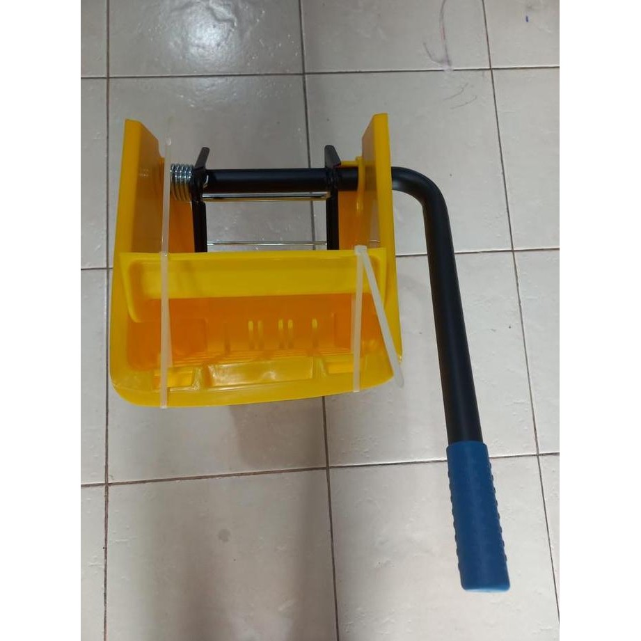 TERBARU - wringer mop bucket / alat pemeras kain pel - Double Bucket