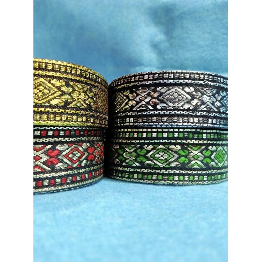 

DE123 >> Renda Gamis, Pita Gamis | 1 Inch