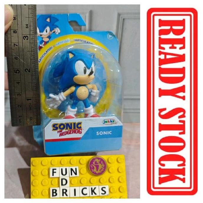 Jakks Classic Sonic Action Figure