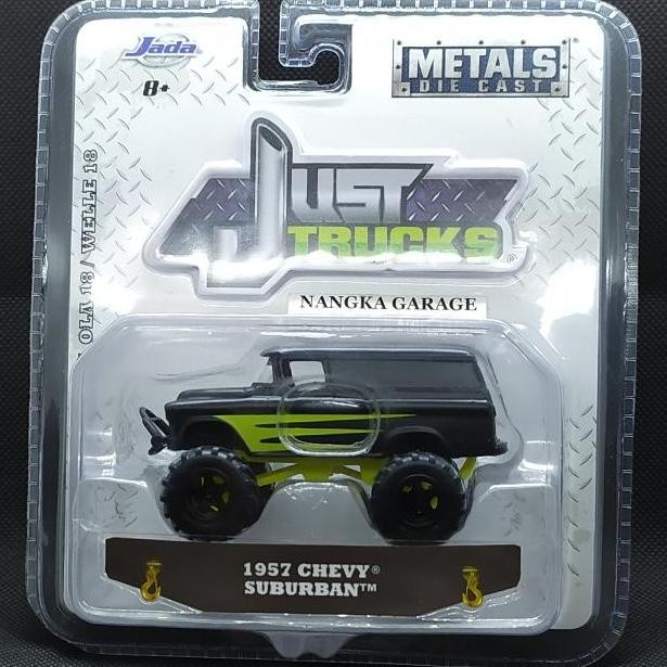 Jada Toys Just Trucks 1957 Chevy Suburban (Wave 18)