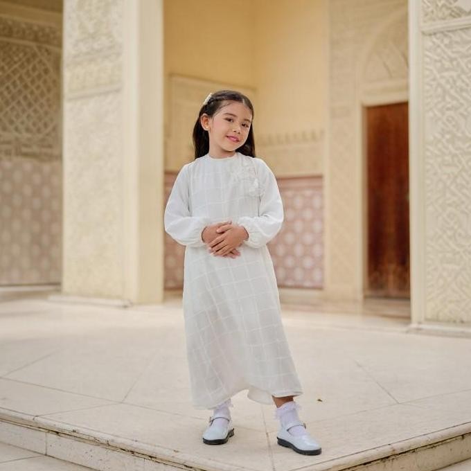 INSTAN ZM ZASKIA MECCA - FINIAN GAMIS ANAK DRESS- WHITE SERIES - BINAR SAMUDRA LARIS