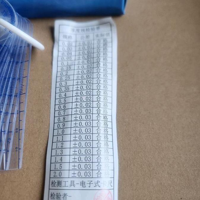 

Feeler Gauge Plastic 0,02-2mm (23 lembar) Sun Yleh