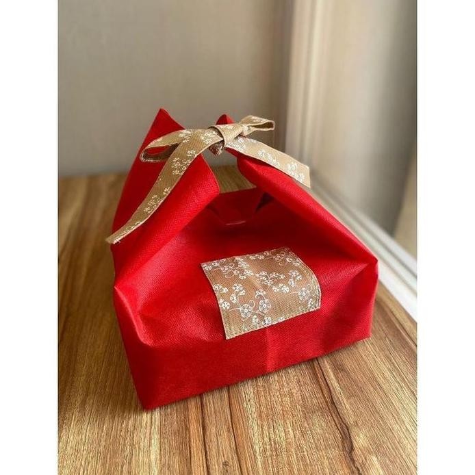 

Hemat Tas Jinjing Sakura / Goodiebag Imlek / Tas Kain Imlek