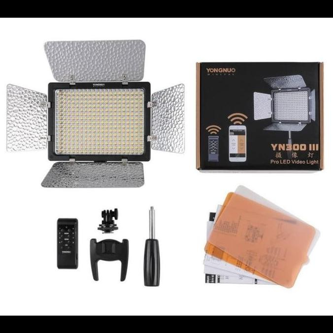 Lampu Yongnuo YN300 III Yongnuo LED YN300 III