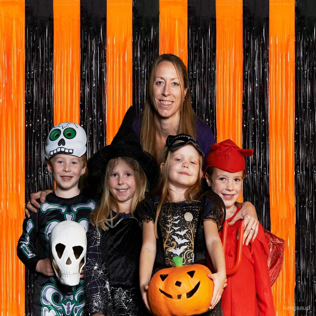 

Cross-border New Halloween Rain Silk Curtain1*2m Orange and Black Color Block Rain Silk Curtain Halloween Venue Decoration Rain Silk Curtain