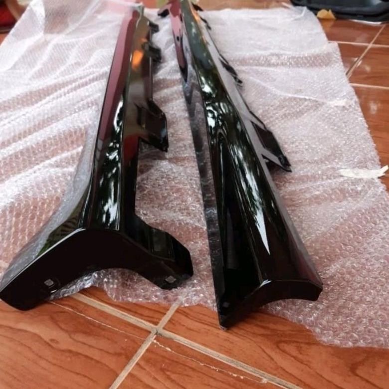BODYKIT SIDE KIRT SIDESKIRT BODY SAMPING SIDEKIRT BRIO 2019 SAMPAI 2025 HITAM  CRYSTAL BLACK ORIGINA