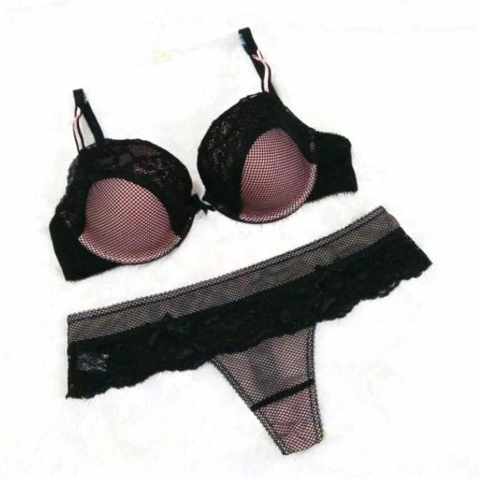 BRA SET C&A THONG G STRING SEXY (BH VS VICTORIA SECRET LASENZA H&M HNM