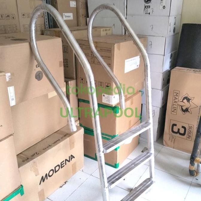 Tangga Kolam Renang Stainless 3 Step