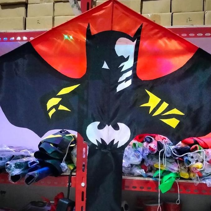 (Good) layangan kain motif Batman