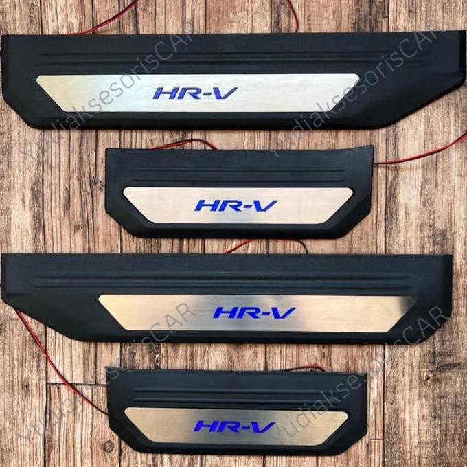 Sillplate door/ Sill plate Samping luxury Honda HRV /Sillplate LED HRV