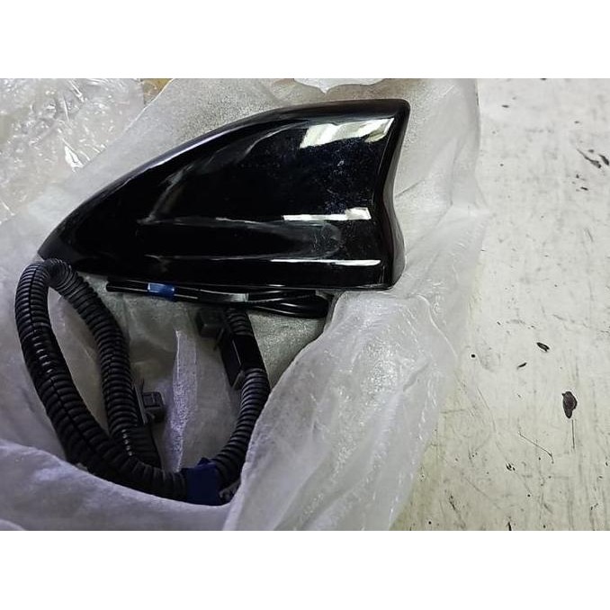 Ready Antena Sirip Hiu Shark Fin Hitam Putih Honda Mobilio Jazz Brio City Hrv Crv Wrv Brv Civic Orig