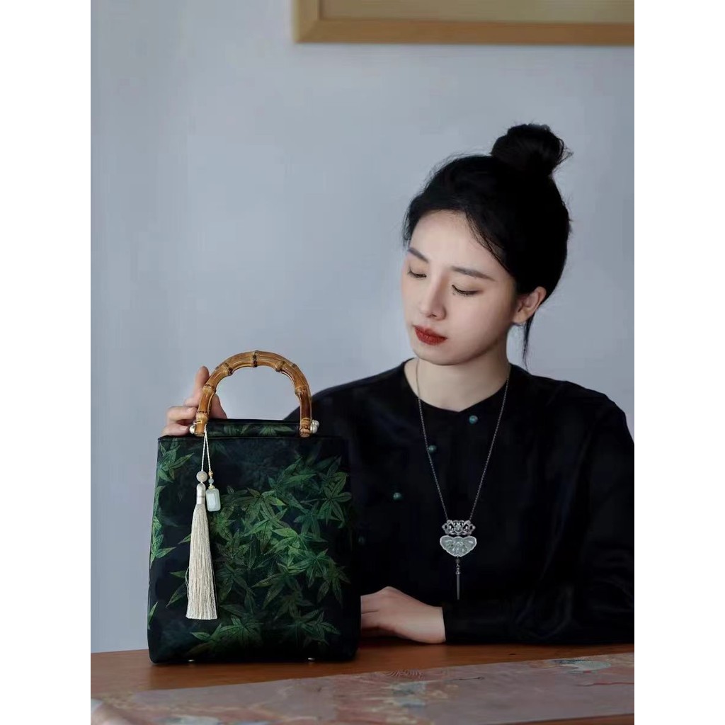 Tas Wanita Gaya Kuno Hanfu Genggam Cheongsam