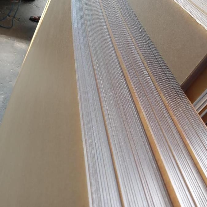 akrilik bening lembaran 5mm 122cm x 244 cm