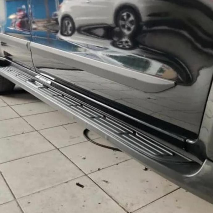 footstep samping innova reborn 2016-2022/foot step innova reborn