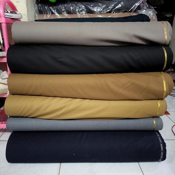 Kain Wool Polisi Dan Wool Pemda Asli Valentino Balboni Per 0,1 Meter