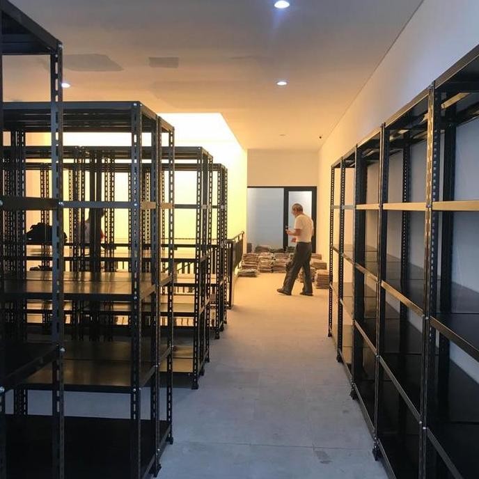 rak besi ukuran custom