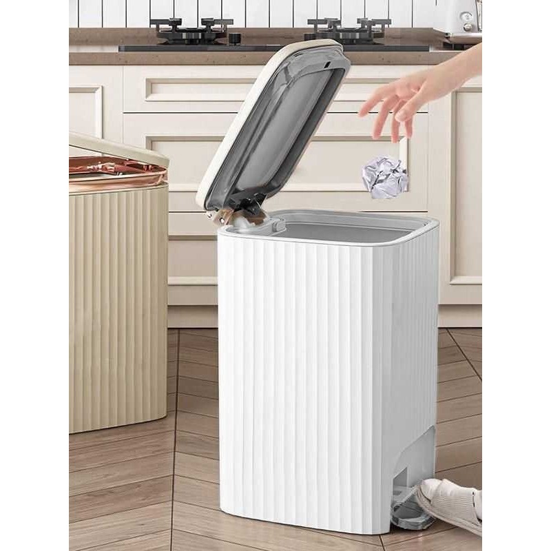 Tong Tempat Sampah Pedal Kaki Trash Bin 9L/12L / Tempat Sampah Injak Plastik Tertutup Tong Sampah / 