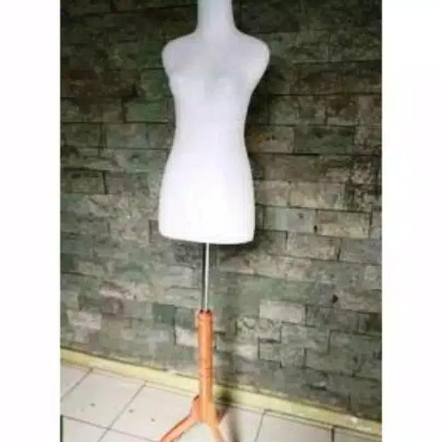 patung manequin murah cewe pakaian+tiang kaki kayu plitur