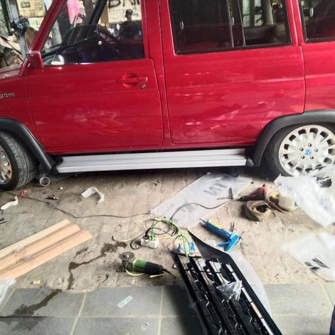 Foot Step Injakan Samping Mobil Kijang Grand/ Kijang Super Plus Over Fender Bahan Plastik Abs