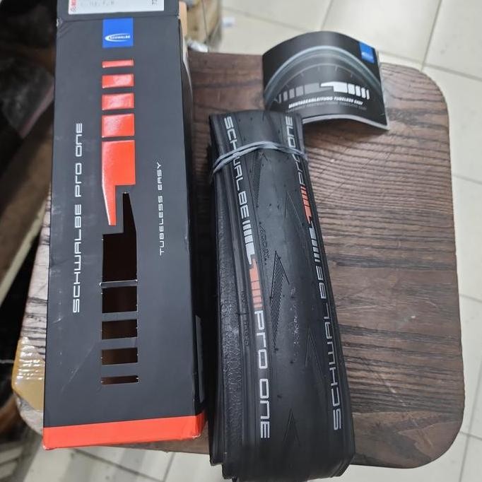 Tire Schwalbe Pro One 700X25 Tle Schwalbe Tubeless Easy Hitam Kevlar Terbatas
