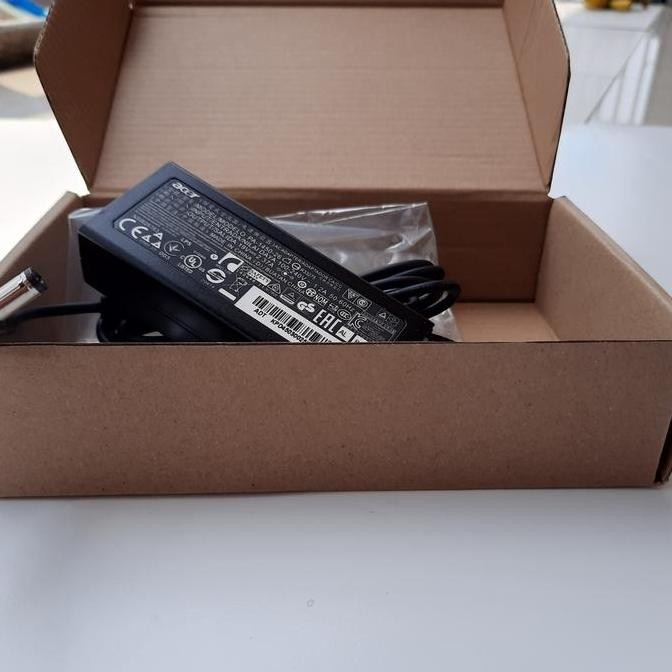 Adaptor Charger Original Laptop Acer Es1-111 Es-131 Es-411 Es1-432