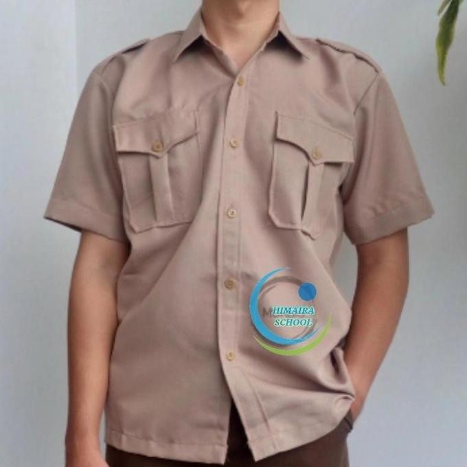 BAJU PRAMUKA PENDEK LAKI-LAKI BAHAN LICIN
