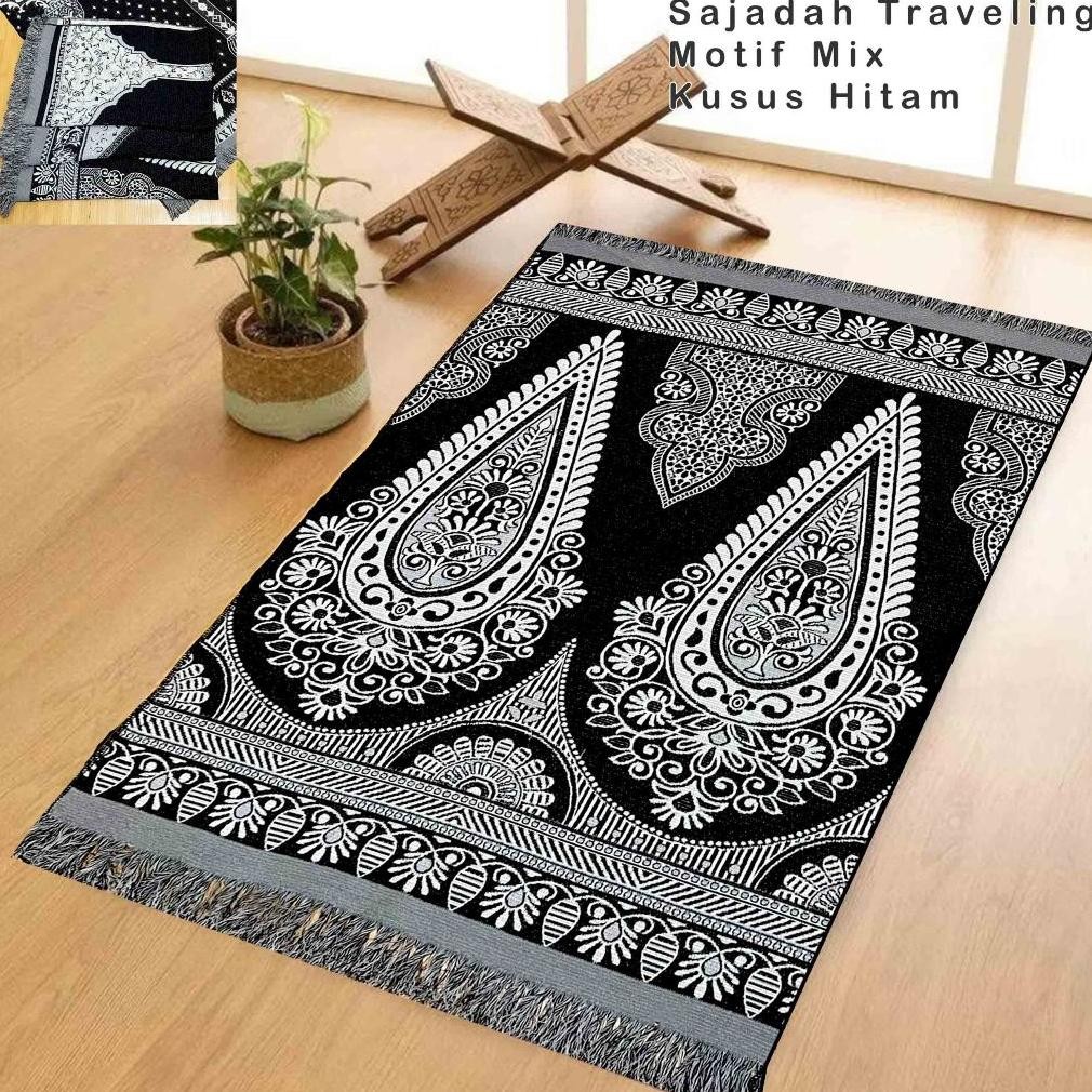 Terjangkau Sajadah Turki Traveling Motif Kiswah 70x110cm Perlengkapan Sholat Sejadah Sauvenir Almeer
