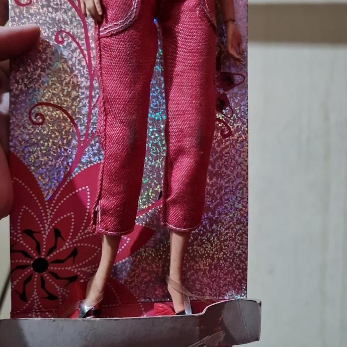 barbie fashion fever hazard barbie fashion fever summer in white ruffle tops year 2007