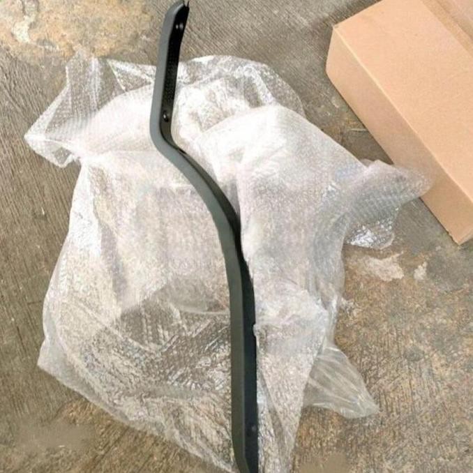 Jepitan Karpet Isuzu Traga  Ready