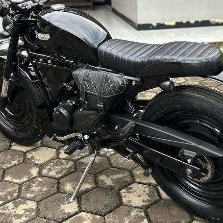 Tas Samping Side Bag Tutup Cover Aki Dop Aki Caferacer Japstyle Wajik