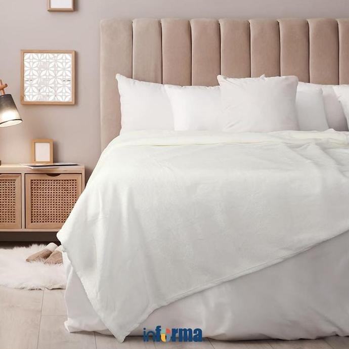 Premium INFORMA 150X200 CM SELIMUT MICROFIBER SOLID - PUTIH IVORY Promo