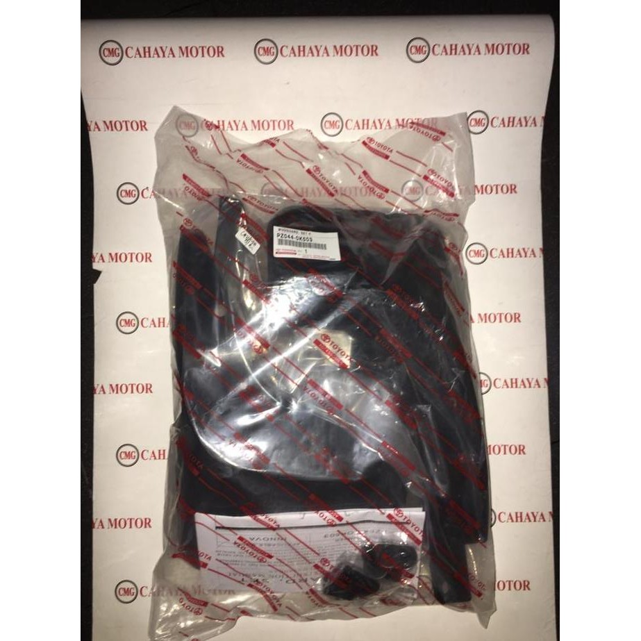 Karpet Lumpur Mud Guard Innova 2012-2015 Original