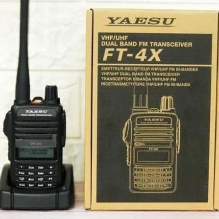 ZOLDYCK- NEW HT Yaesu FT 4X Original Yaesu FT-4X Yaesu FT 4X dualband Yaesu