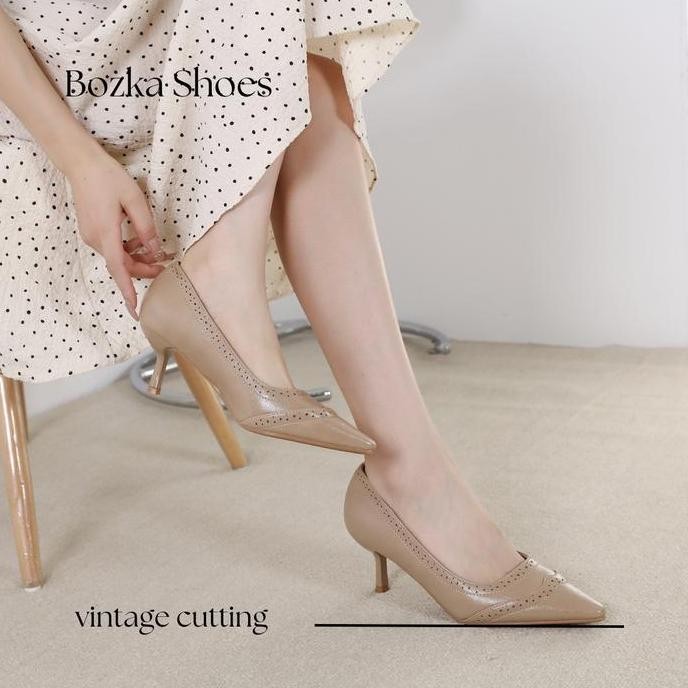 Bozka Sepatu Wanita Heels 5Cm Heels Emma Classic Vintage