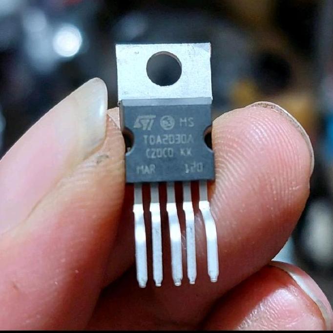 IC TDA 2030 TDA2030 UTC TDA LM LM MDA  2030 IC SUARA SPEAKER AKTIF 2040 2050 2020 2051 IC SUARA SPEA