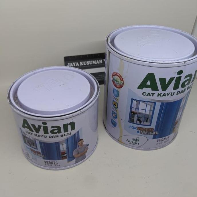 Cat Vernis Kayu Besi Avian Cet Transparan Pernis 0.9L