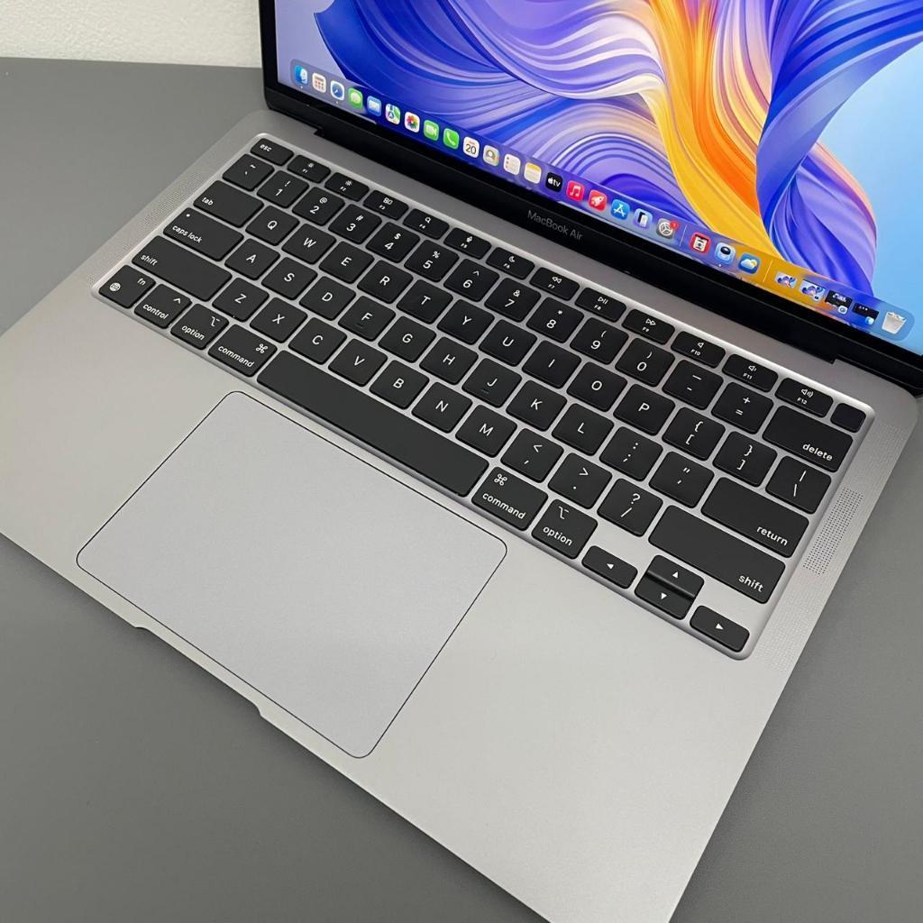 {Terlaris} Macbook Air Retina M1 2020, Chipset  M1 16Gb/8Gb Ssd 512Gb/256Gb/128Gb