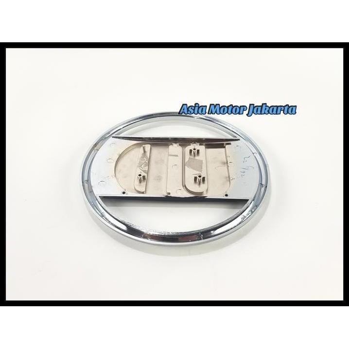DISKON EMBLEM LOGO UD CHROME - TRUK NISSAN BTX